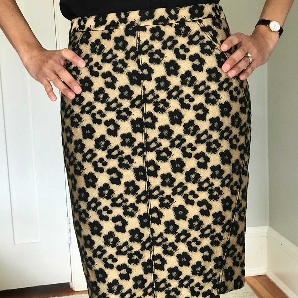 Ann Taylor brocade pencil skirt